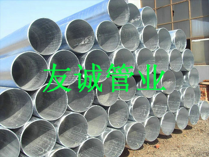 ����\䓹�