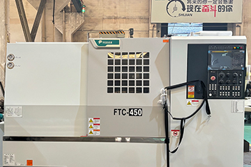 臥式數(shù)控車床